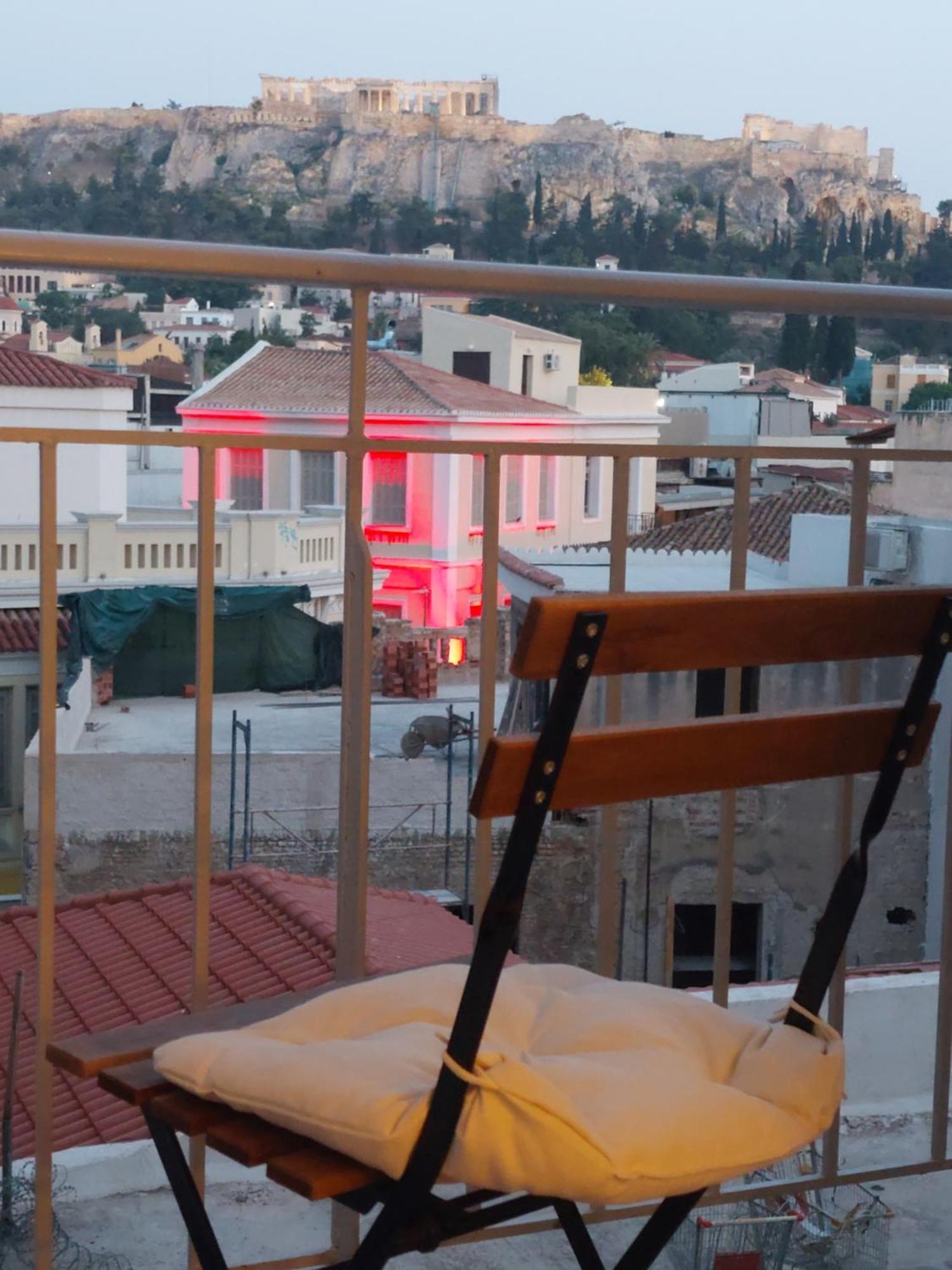 Luxury Apartment Overlooking The Citadel Of Tsakas Athens Exterior photo